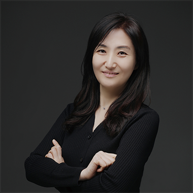 김지나 저자